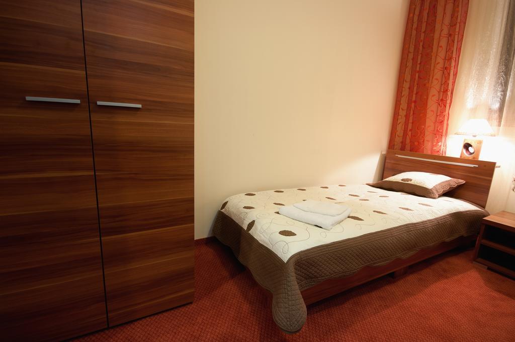 Hotel-24 Plock Room photo